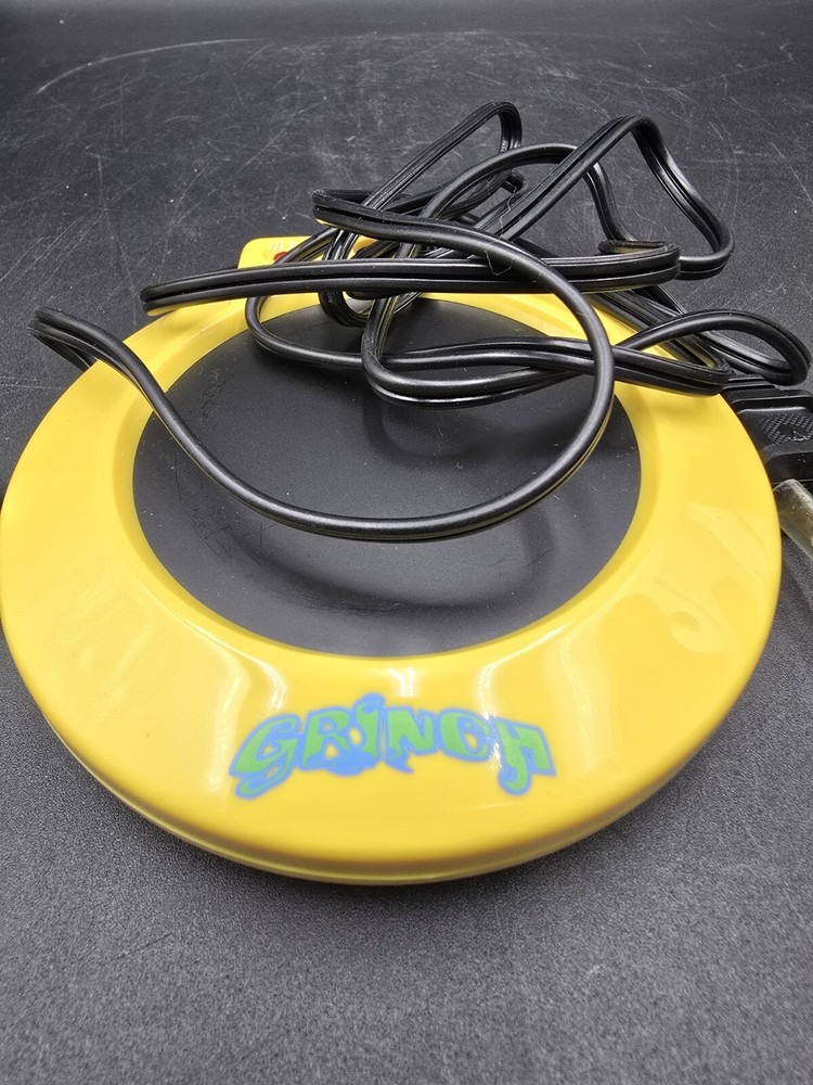 Grinch Yellow Mug Warmer 2000