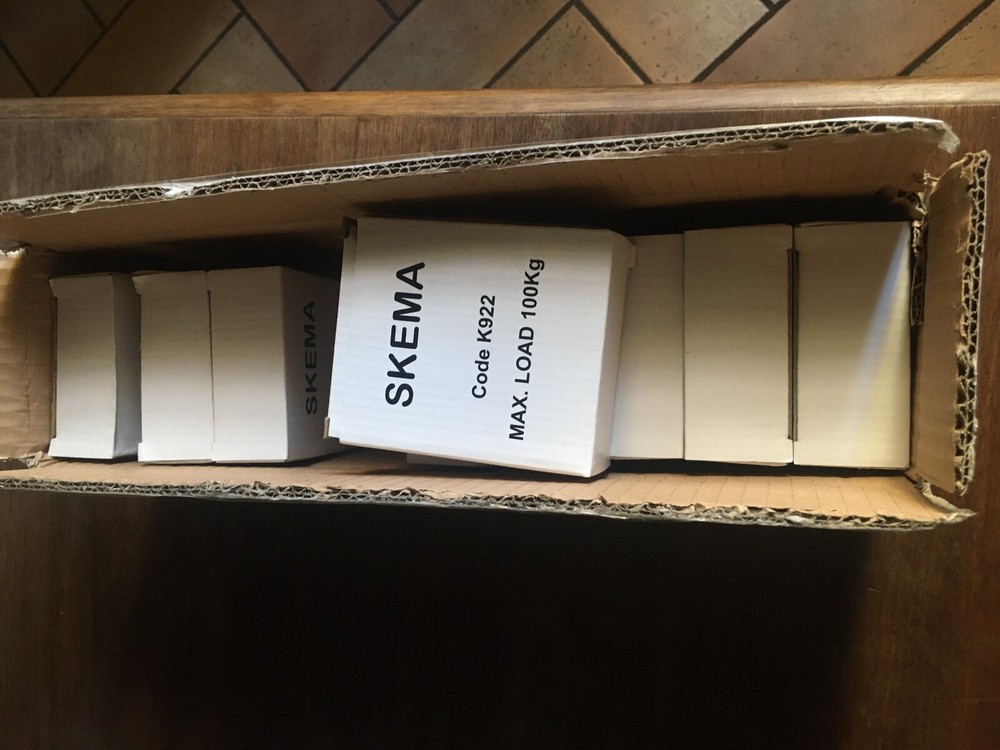 10 SKEMA Clamps Hooks Max Load Load 100kg