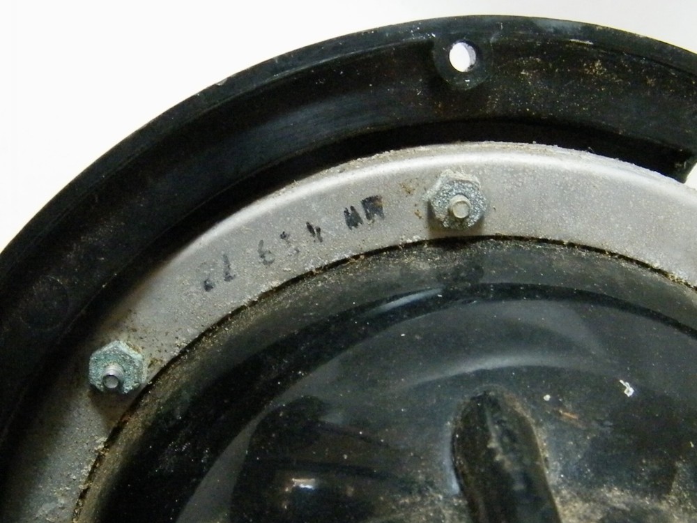 VINTAGE GEMINI SHIP COMPASS WITH HOOD AND BASE