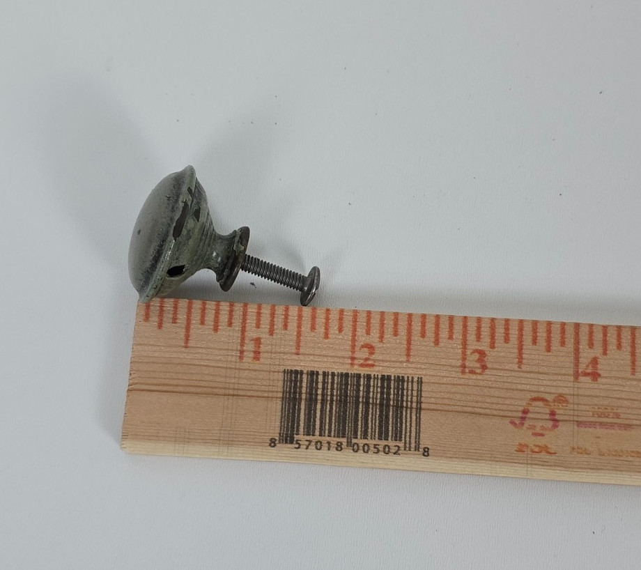 Vintage Drawer Hardware Lot – Fleur de Lis Pulls & Knobs – Mixed Sizes