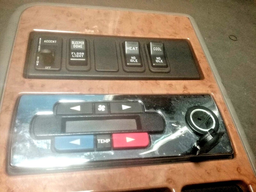 INTERNATIONAL PROSTAR SLEEPER CONTROL PANEL B5340277