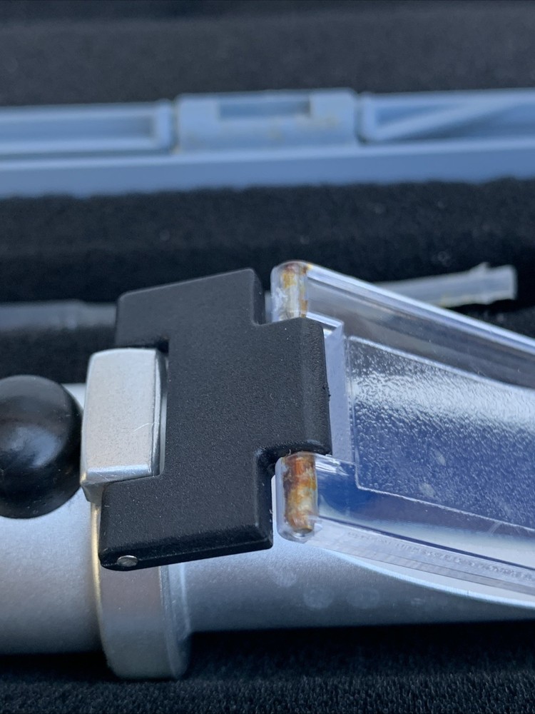 Portable Refractometer