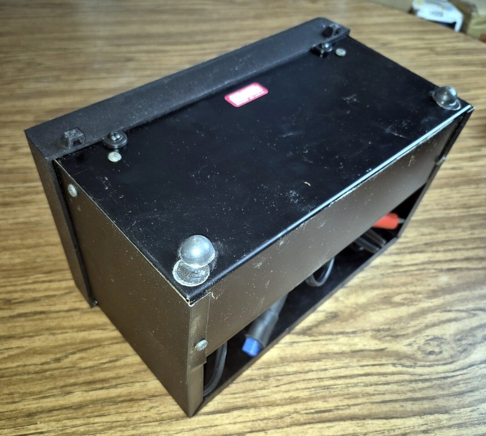 VINTAGE SEARS MODEL 161.214230 SOLID STATE ELECTRONIC ENGINE ANALYZER W/CABLES