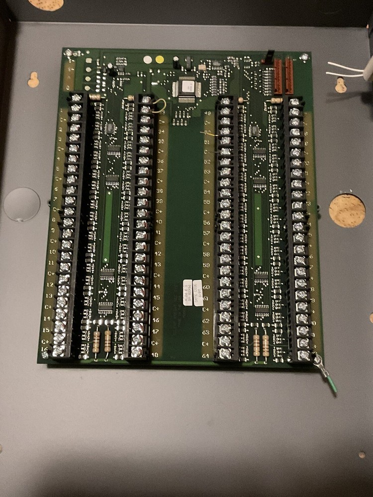 Regency / Silent Knight 4720 Burg / Fire Controller / Communicator & 64 Zone Exp