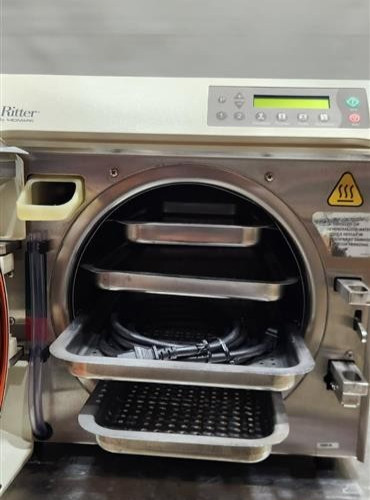 Sterilizer Midmark M11 30 DAY WARRANTY