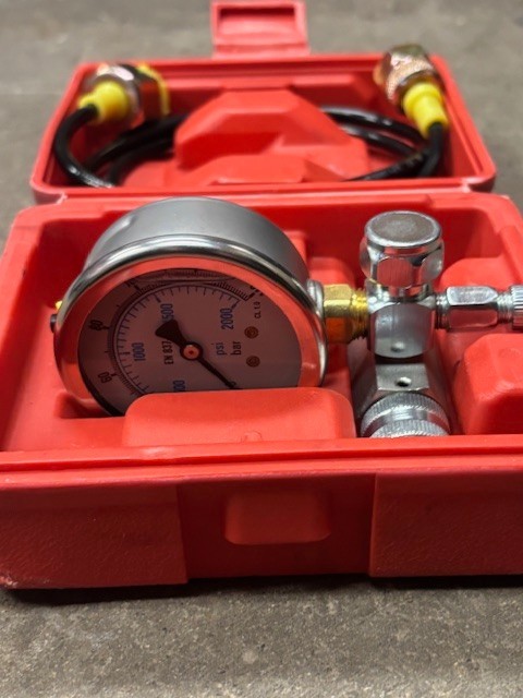 Nitrogen Gas Charging Device