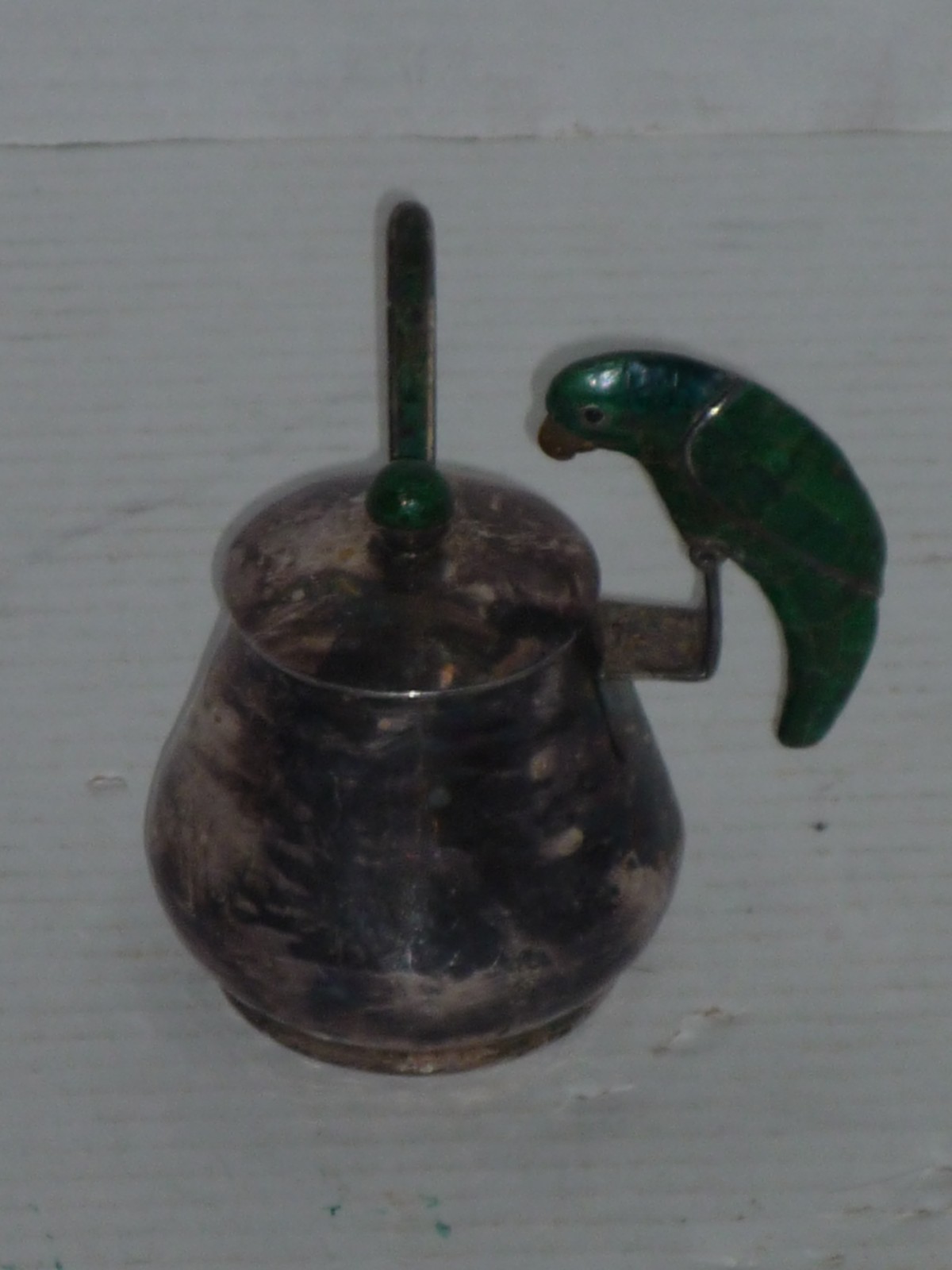 VINTAGE TAXCO LOS CASTILLO HAMMERED SILVERPLATE PARROT HONEY JAM JAR SUGAR BOWL?