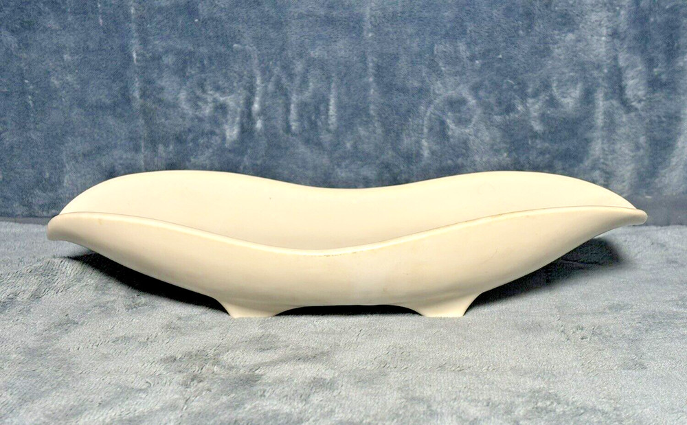 McCoy Art Deco Footed Dish/Pottery