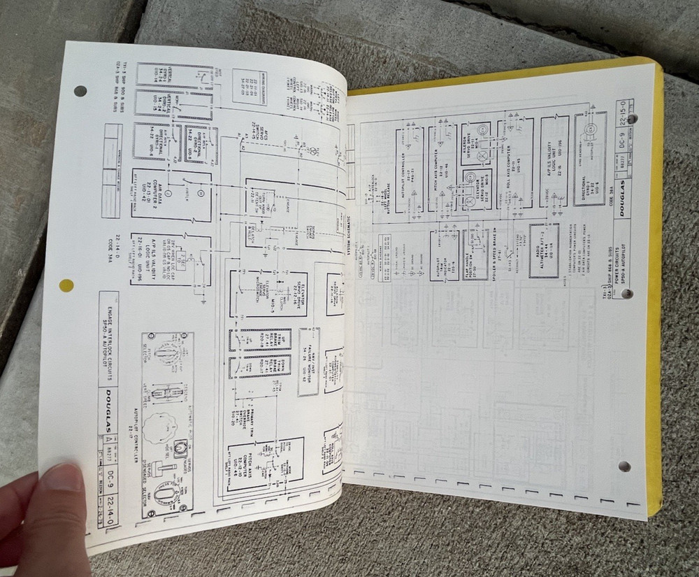 Mcdonell Douglas DC-9 Series 30 System Schematics Manual Older Copy