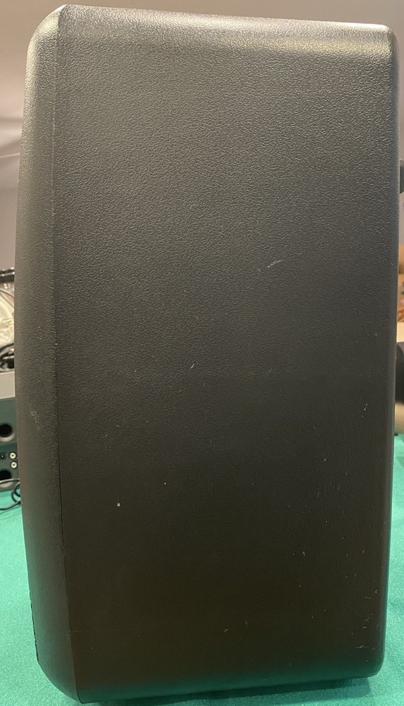 Harbinger RT25 Portable Bluetooth Speaker With Upgraded Audio, Technic Microphon