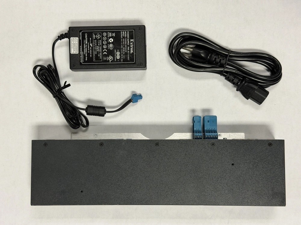 Extron PVS 405D Polevault Switcher With Power Adapter