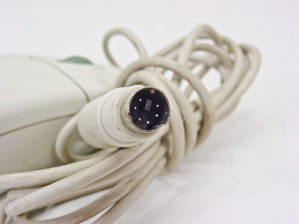 Microsoft Compatible PS/2 3-Button Mouse 1.1A 98952