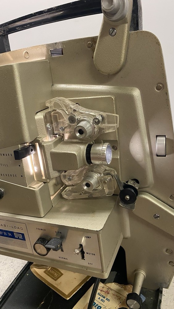 Vintage Sears 8mm Easi-load Model 200 Projector Tested