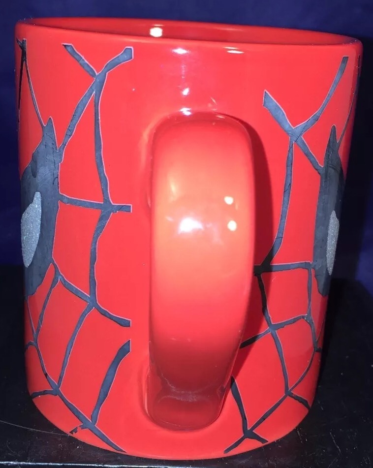 Marvel Comics Spider-Man Ceramic 14 Oz Mug Collectible