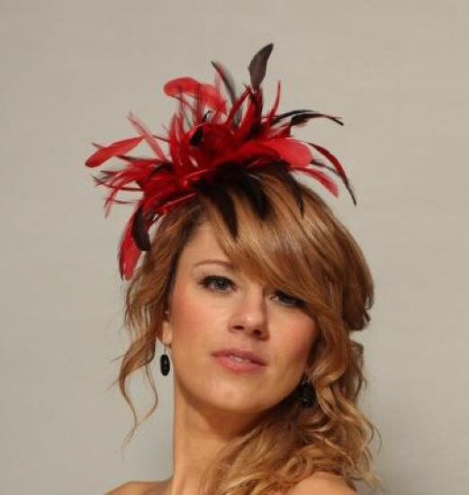 Red Star Dust Stripped Coque Feathers 15 Pc Sparkle Glitter Glitz Hat