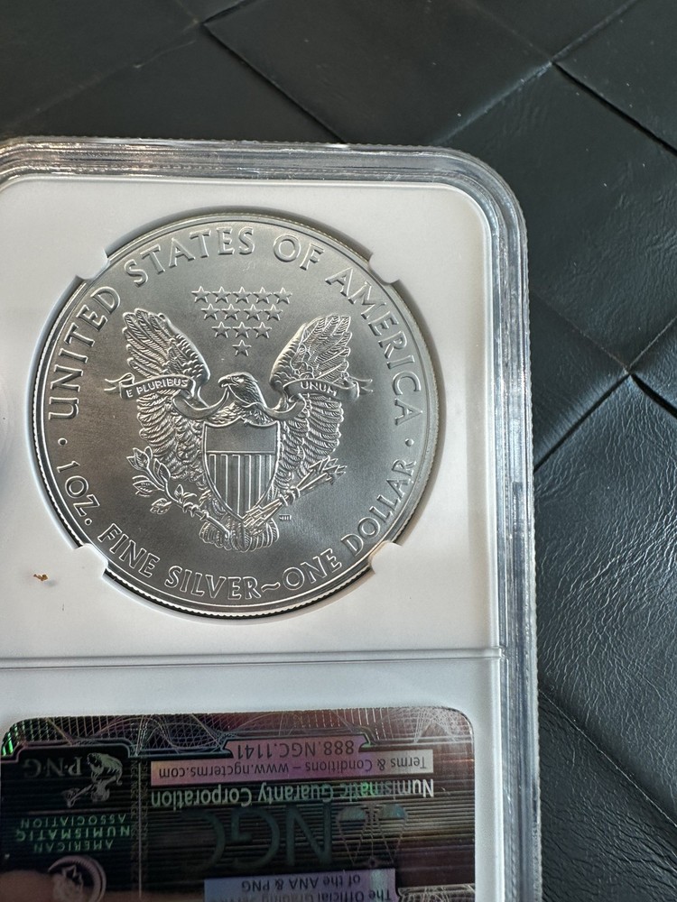 2015 $1 Silver American Eagle NGC MS70 First Releases - Eagle facing forward !