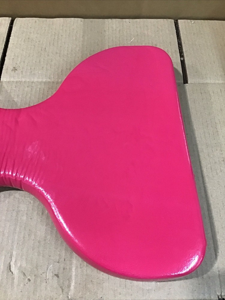 Gail Force Extra Thick Saddle Float FR550 - Pink ( New / Defects in Coating )
