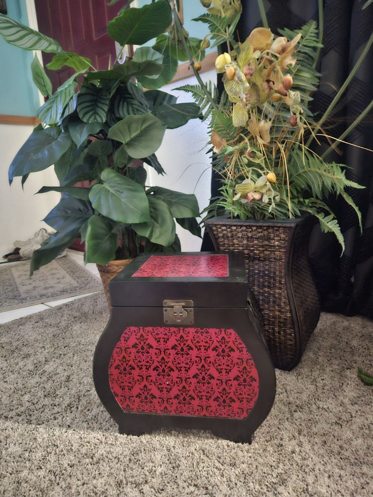 Decorative Storage Chest