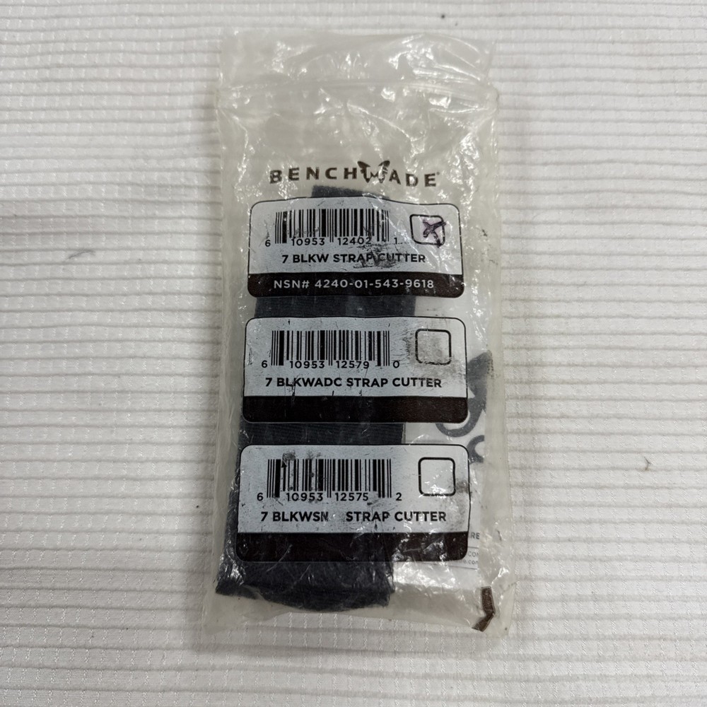 Benchmade Black 7 Hook Safety Strap Cutter