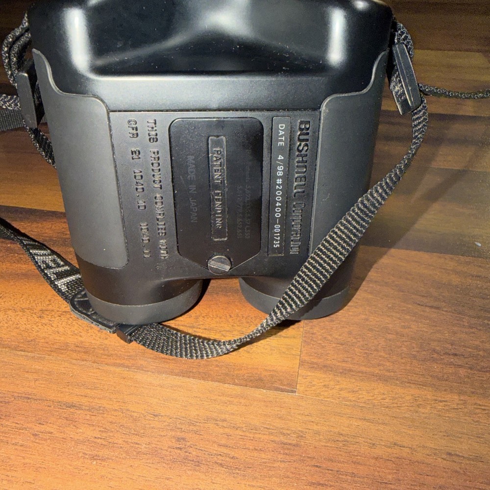 Bushnell Yardage Pro 400 Rangefinder Laser Ranging System With Strap and Case