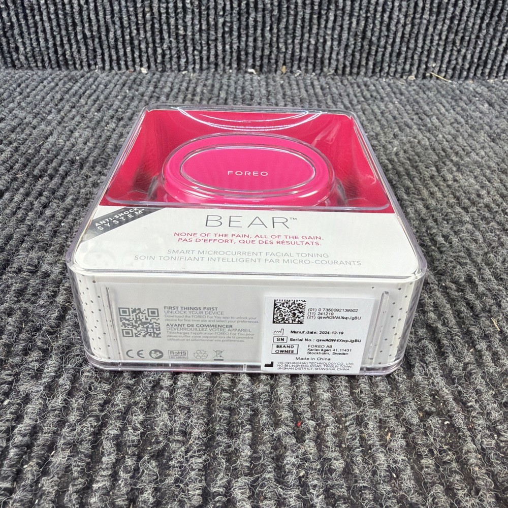 FOREO Bear Smart Microcurrent Facial Toning Device