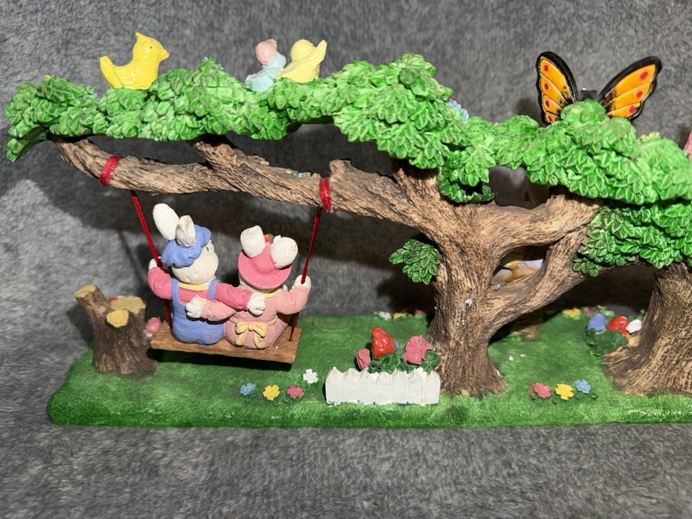 Vintage 1999 Jaimy Design Easter Jubilee "Easter Bunny Tree House"