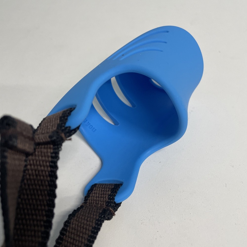 Anti Bite Duck Mouth Muzzle Adjustable Small Snout circumference 6"x 2-3.5" Leng