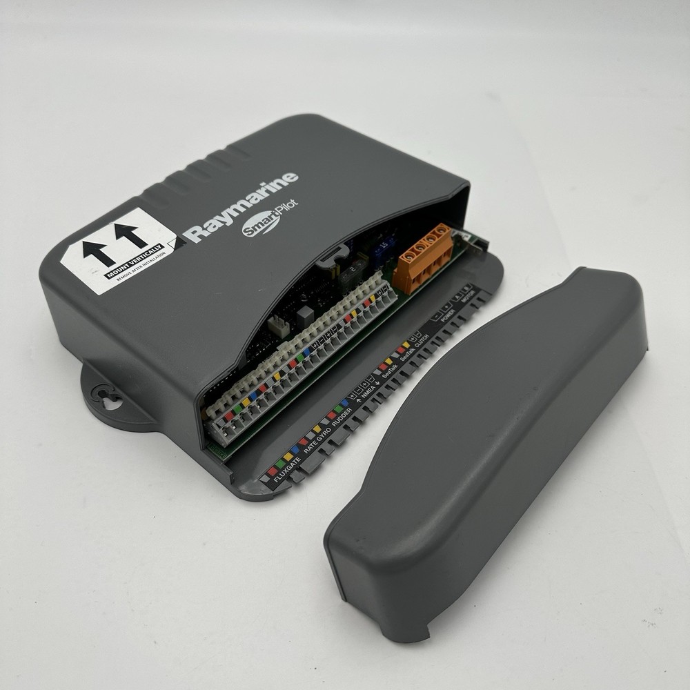 Raymarine S1 SmartPilot Autopilot Course Computer 12V Wheel Tiller E12108