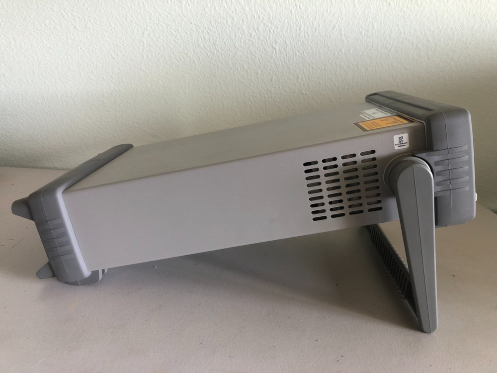 Keysight 8163B Lightwave Multimeter Mainframe+Interface81618A+power sensor81633A