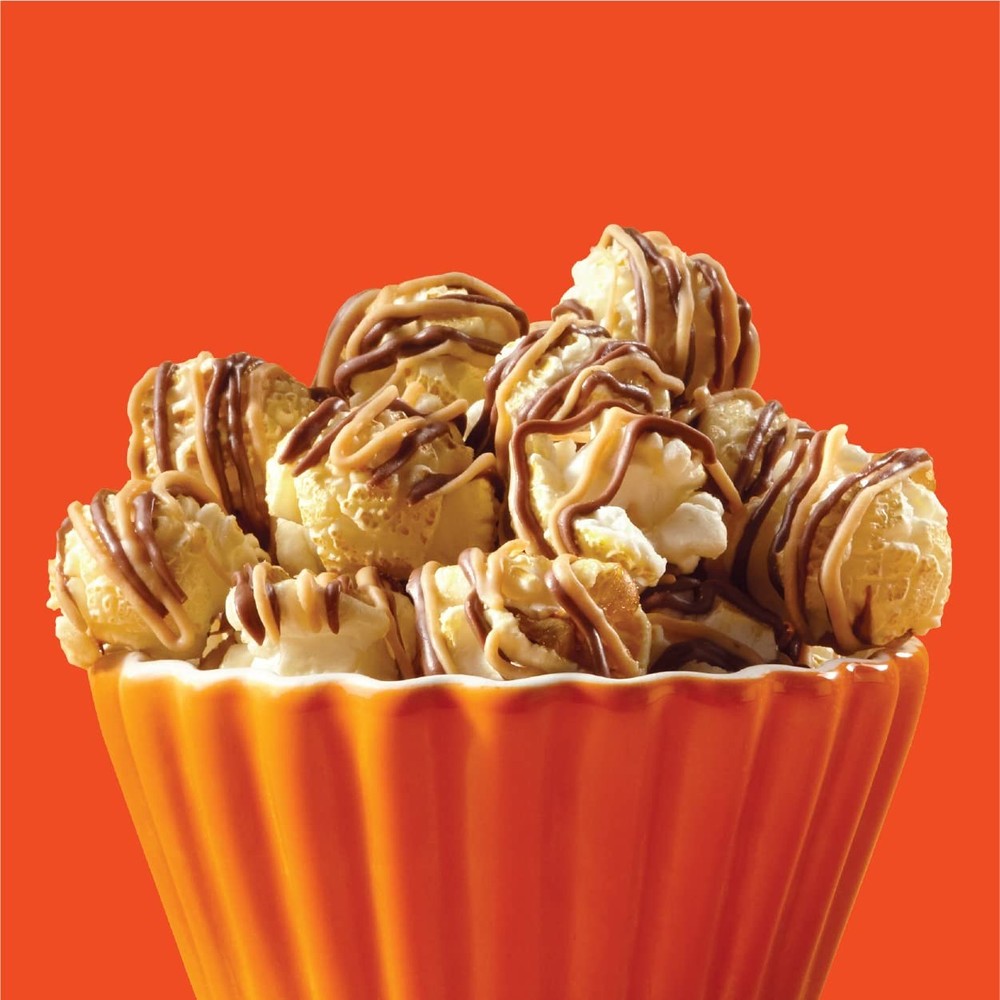 Reese's Popcorn, 5.25oz Grocery Sized Bag, Popcorn
