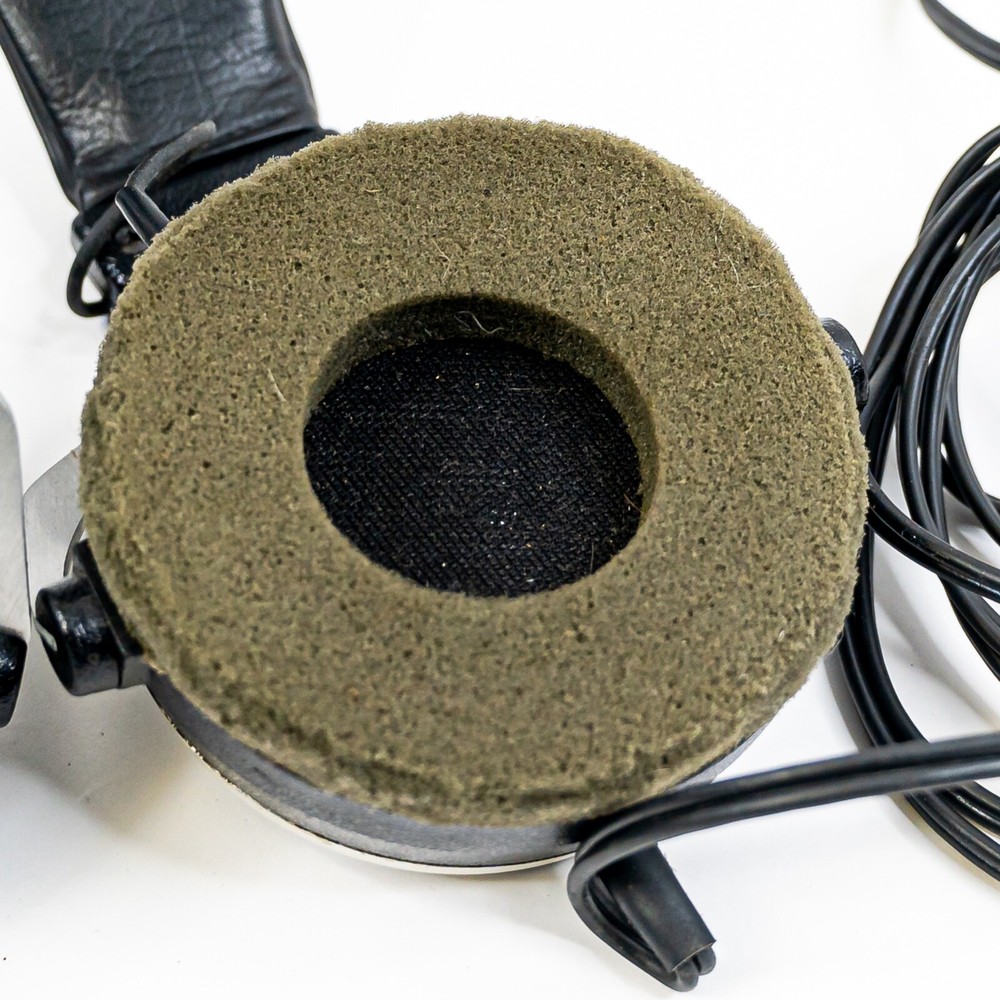 Beyerdynamic DT 440 Dynamic Headphones – Used