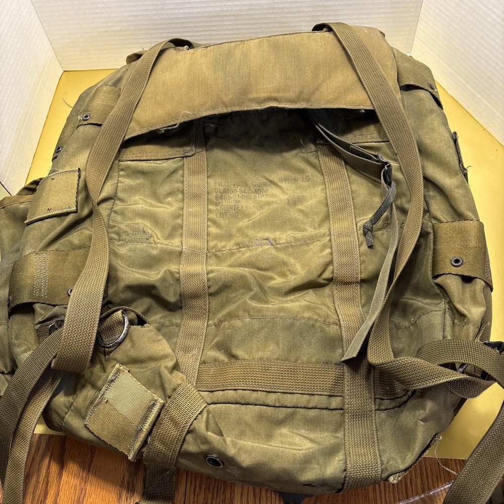 Military Field Back Pack- No Frame 15 Years Old ( S2)