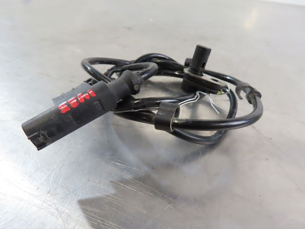 EB1433 2023 23 DUCATI STREETFIGHTER V2 FRONT ABS SENSOR SPEED SENSOR