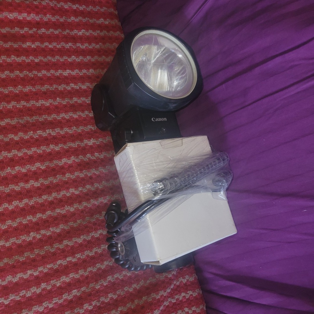 Canon Speedlite 480 EG Flash Gun + Diffuser Free 2 Ship