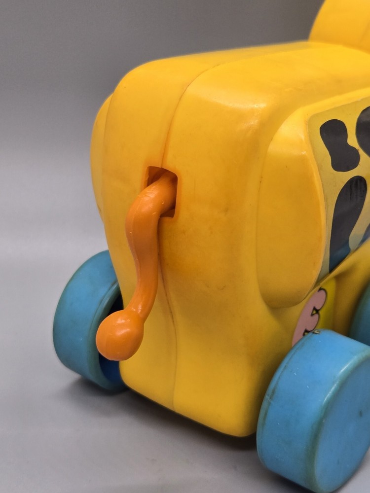 Vintage 1981 Enco Cow Pull Toy