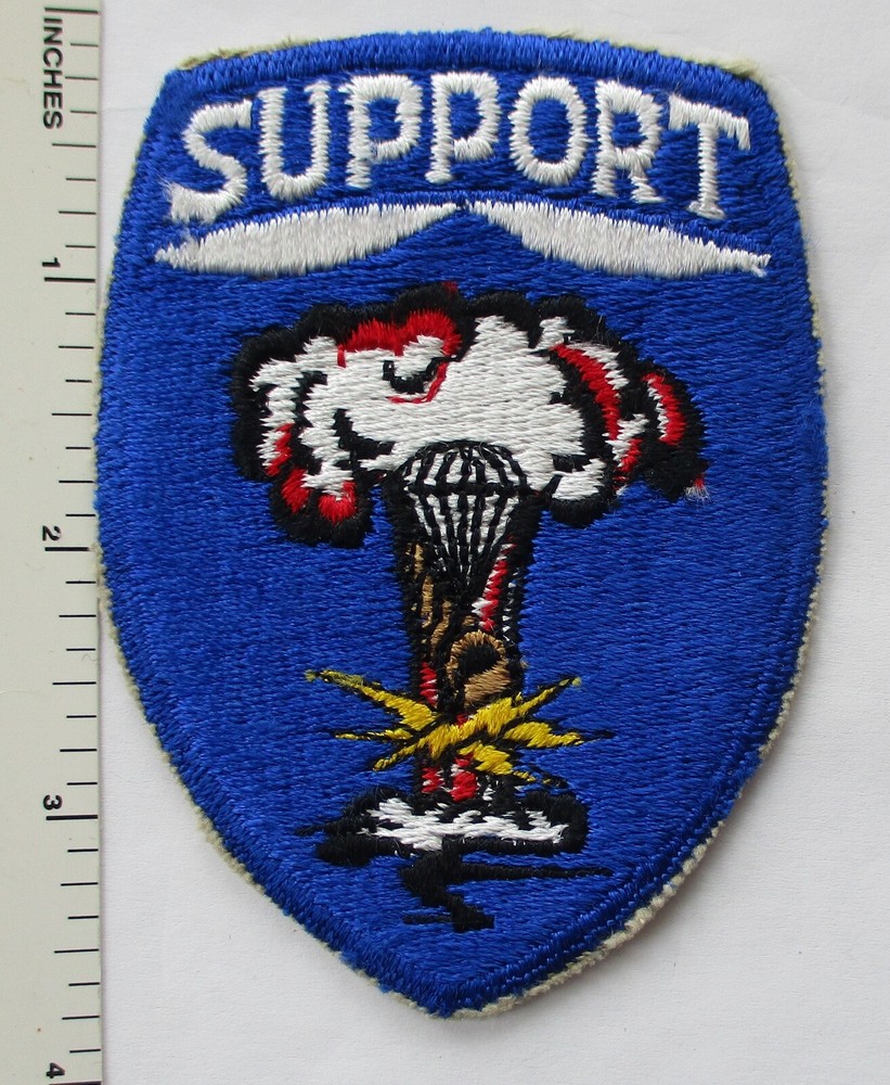 Vintage 82nd AIRBORNE DIVISION SUPPORT COMMAND US ARMY PATCH Cut Edge Original