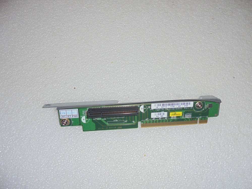 Dell CP114 Expanded PowerEdge CR100 PCI-E Riser Card PCI-E Board Panel