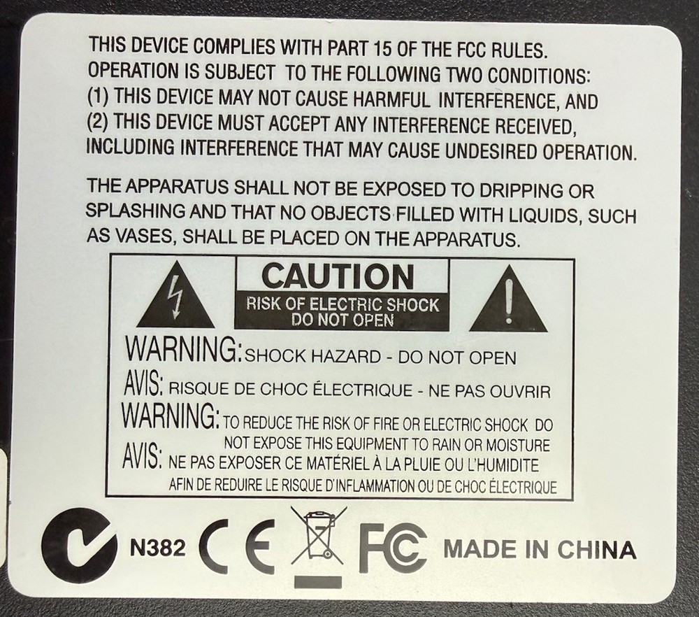 Numark iDJ Live DJ Controller for iPad/iPhone - 30-Pin Connector - Boxed Style