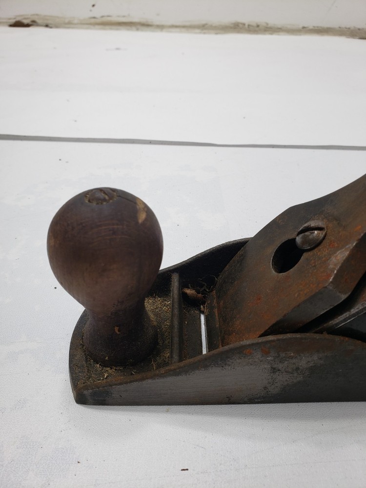 Vintage No. 3 Bench Plane Bailey Pattern Woodworking Tool Complete Iron