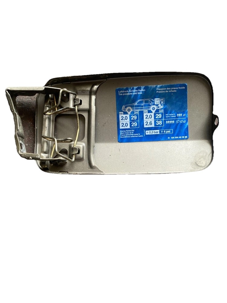 Original W124 Tank Cap