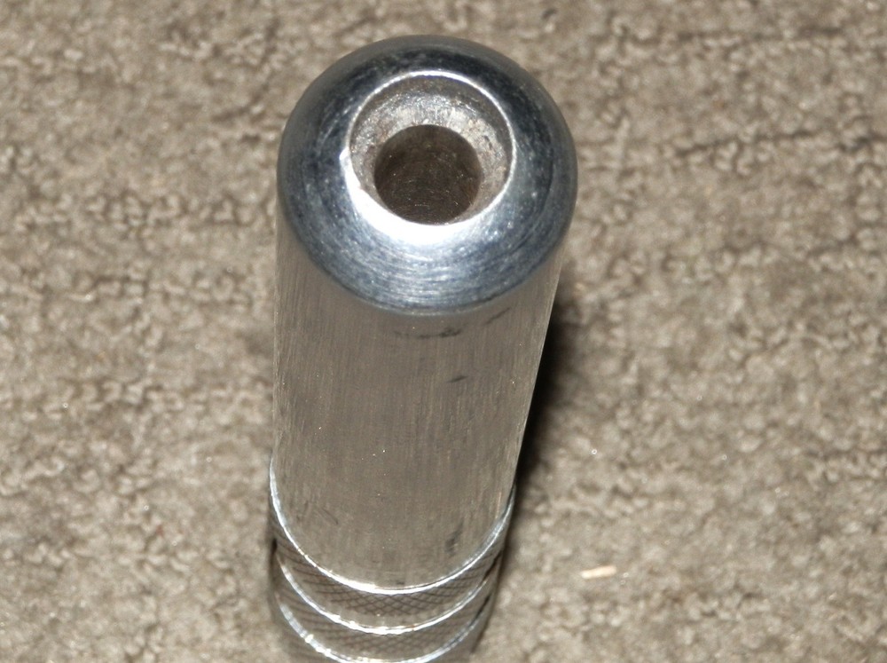 Bolt Extensometer to measure stud elongation (stretch)
