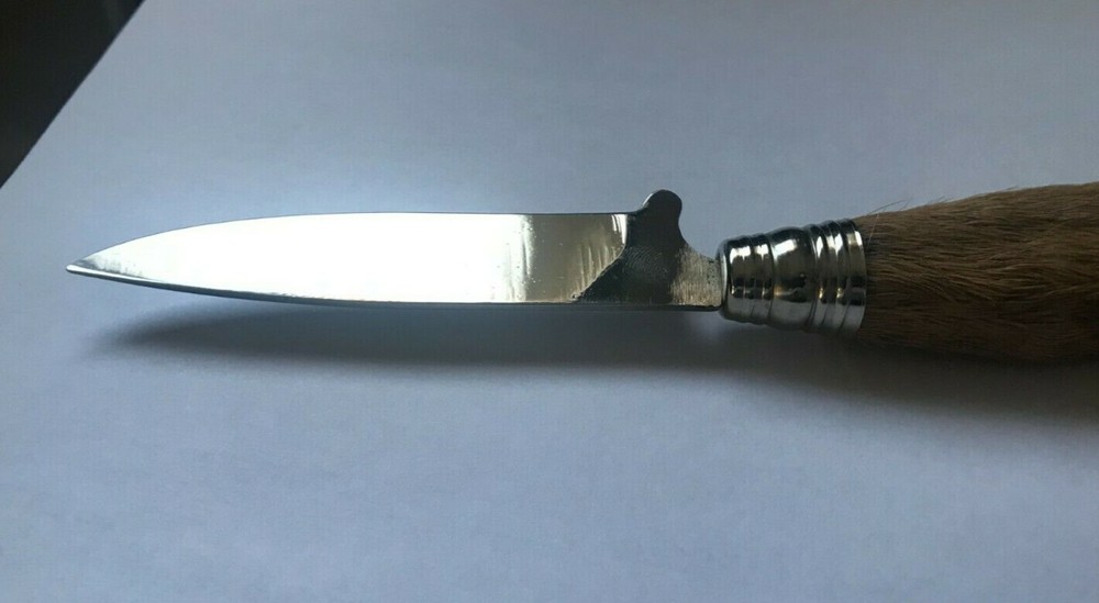 Rostfrel Deer Hoof knife with sheath