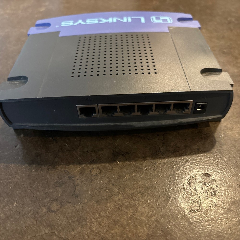 Linksys 4-Port 10/100 Wired Router (BEFSR41 v2)