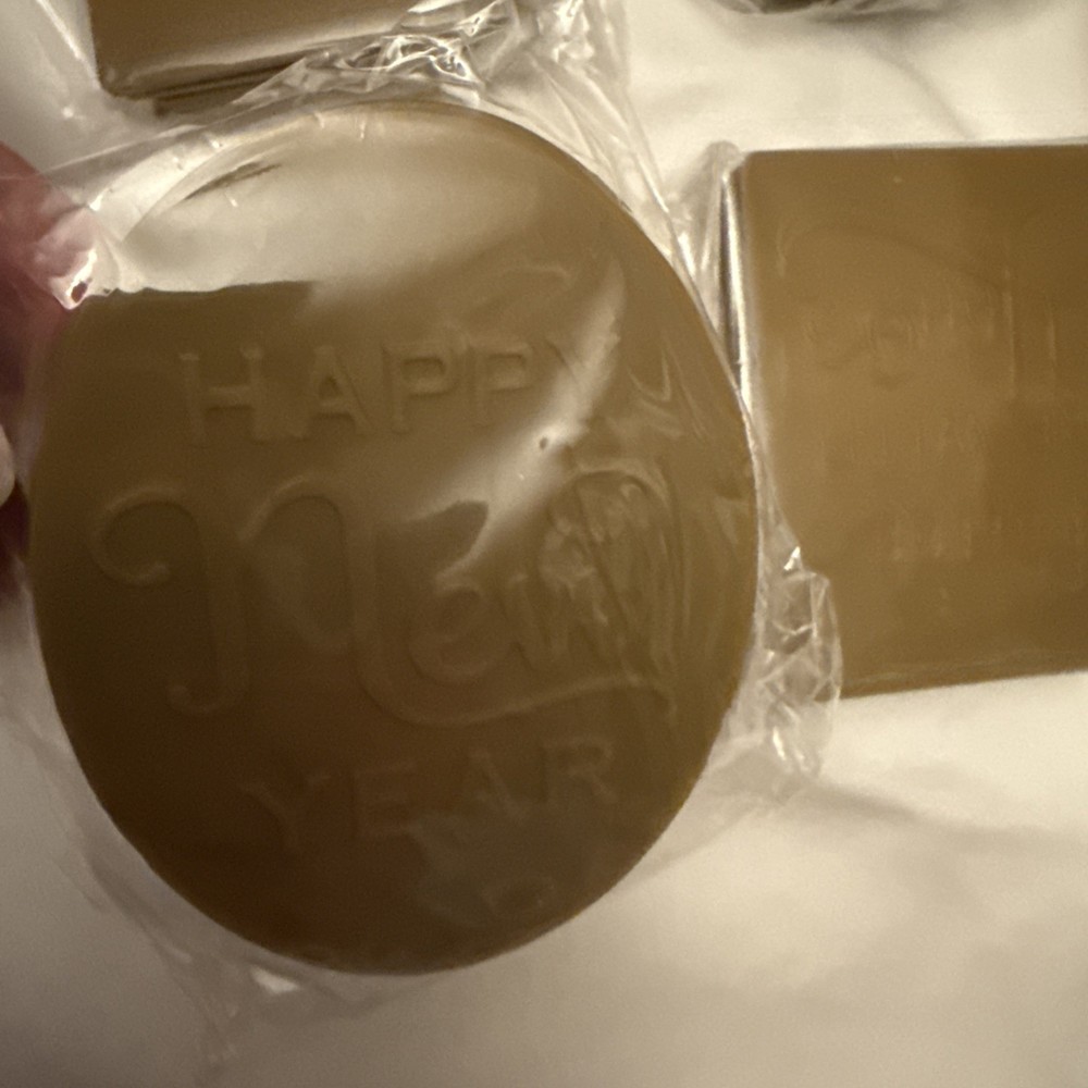 Cricut Cuttlebug Anna Griffin Embossing Frame Folders & Sentiments Dies Set