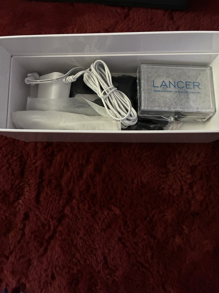 Lancer Pro Polish Electric Microdermabrasion Device White