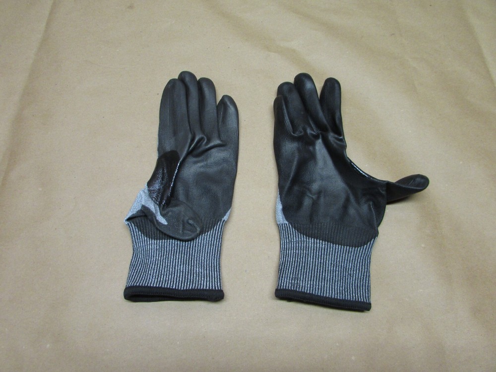 Milwaukee 48-73-8731B "M" High Dexterity Cut 3 Resistant Work Gloves (12-Pack)