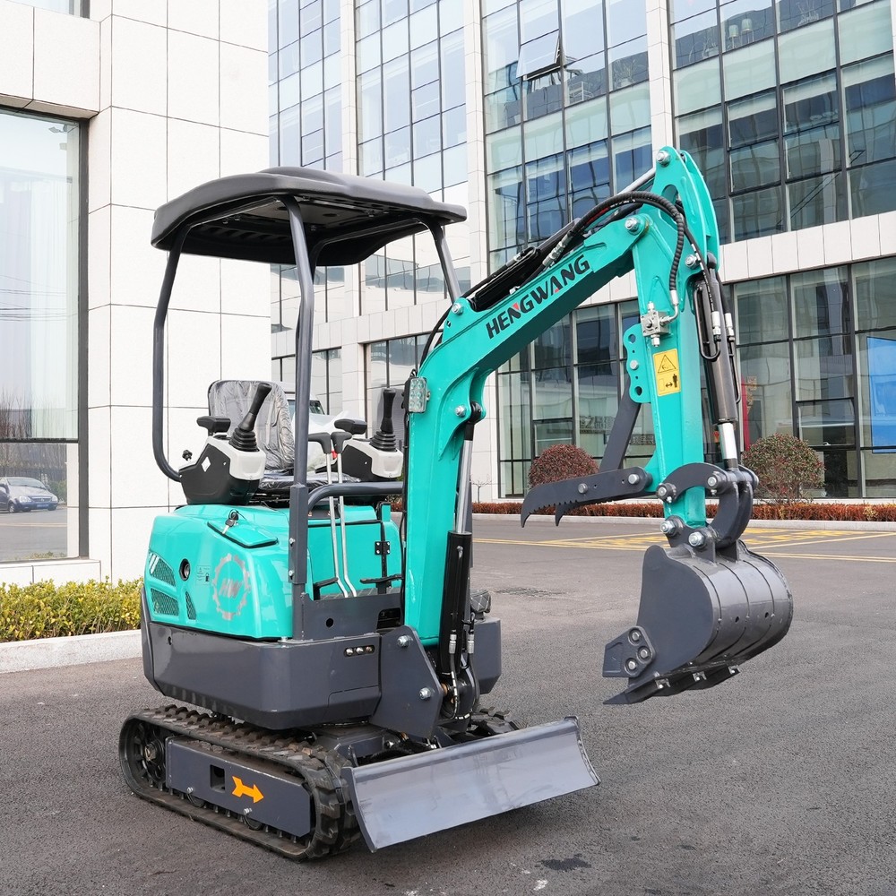 13.5hp mini excavator, B&S EPA engine,pilot control system, free delivery.