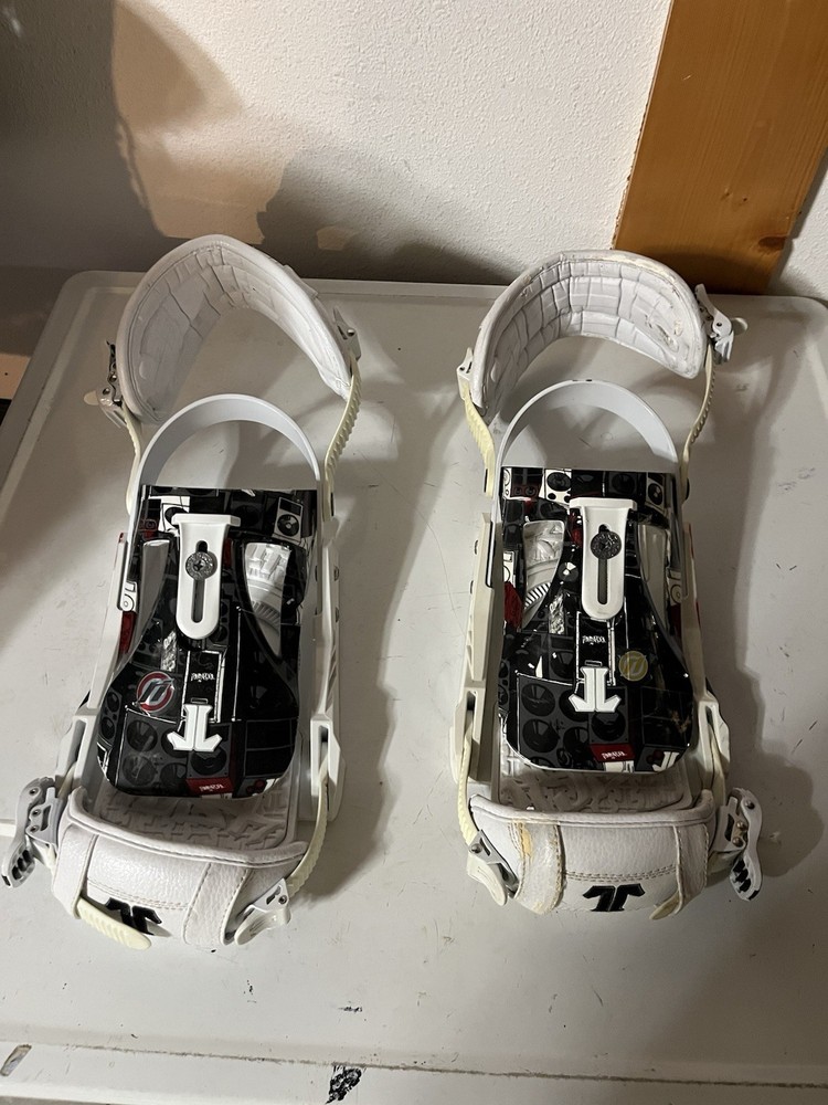 Snowboard Binding Medium