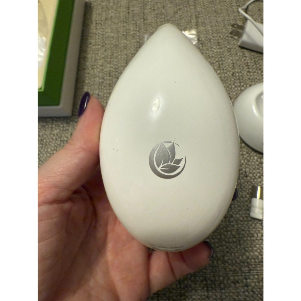 Microderm GLO Diamond Microdermabrasion Machine Suction Tool Exfoliator