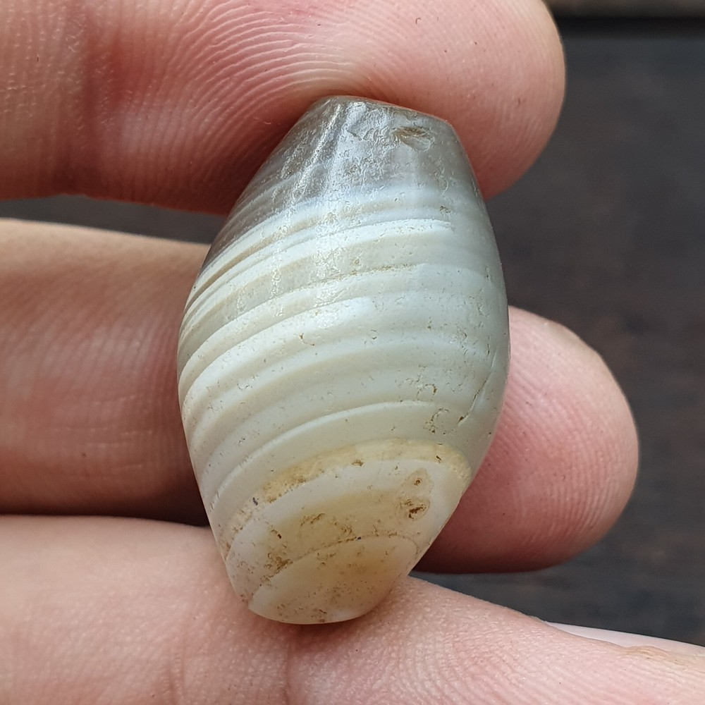 Natural Ancient Suleimani Agate Bead with Unique Eye Pattern